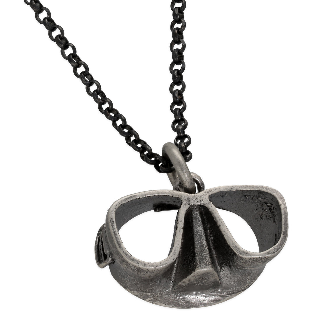 "Diving mask" pendant
