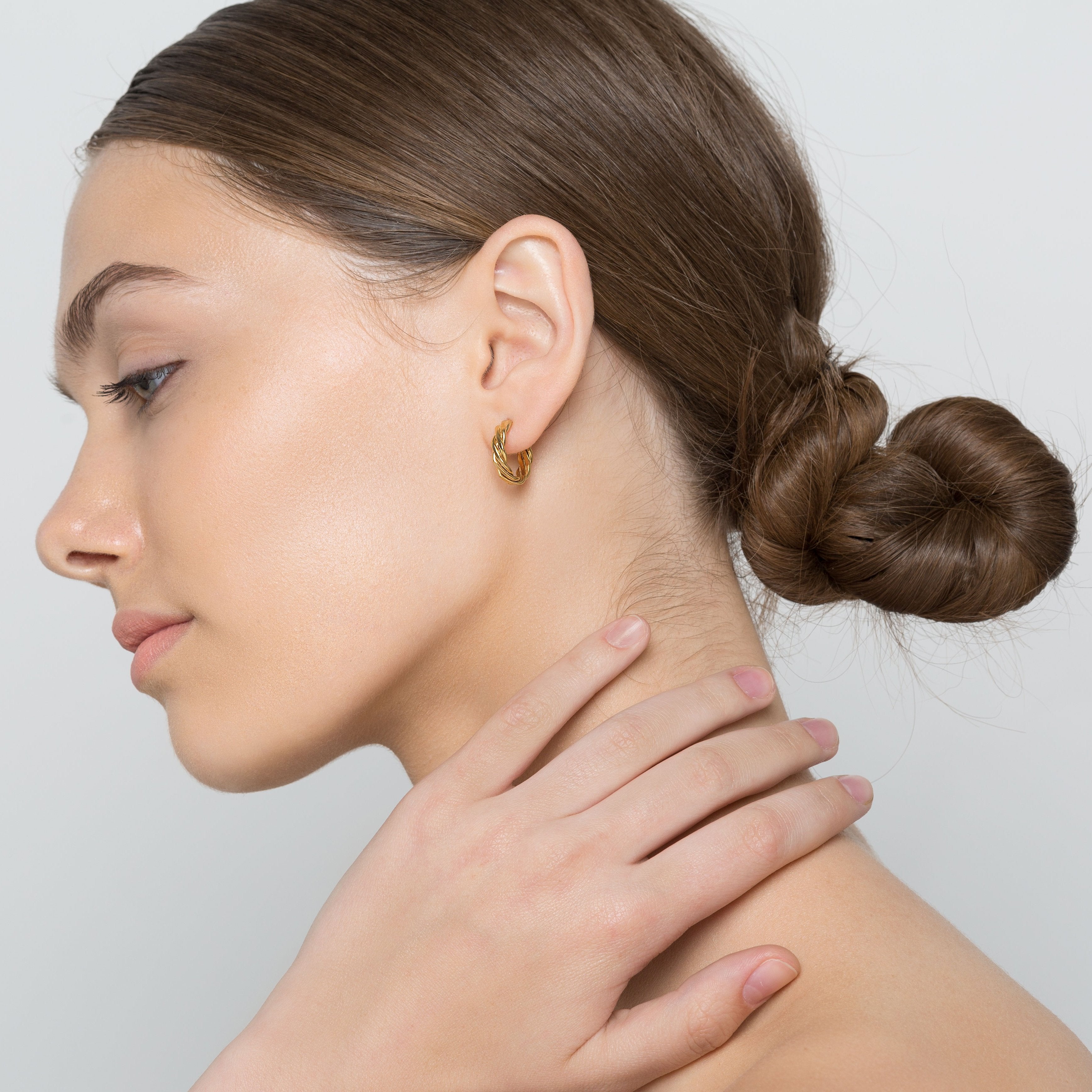 Σκουλαρίκια κρίκοι από στριφτό σύρμα - Emmanuela - handcrafted for you®