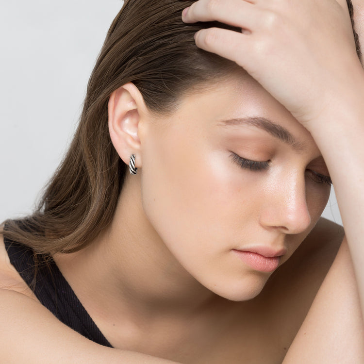 Σκουλαρίκια κρίκοι από στριφτό σύρμα - Emmanuela - handcrafted for you®