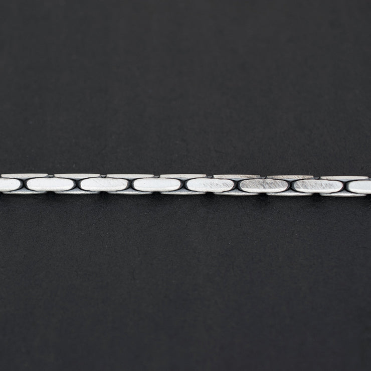 Ανδρικό βραχιόλι με λεπτή αλυσίδα "φίδι" από ασήμι 925 - κοσμήματα emmanuela