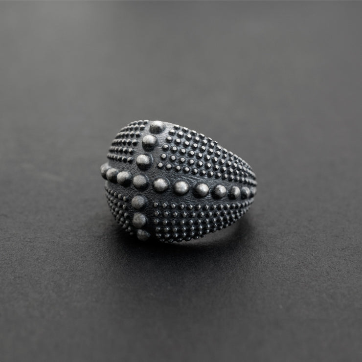 Ανδρικό δαχτυλίδι "ασπίδα" από ασήμι 925 - κοσμήματα emmanuela