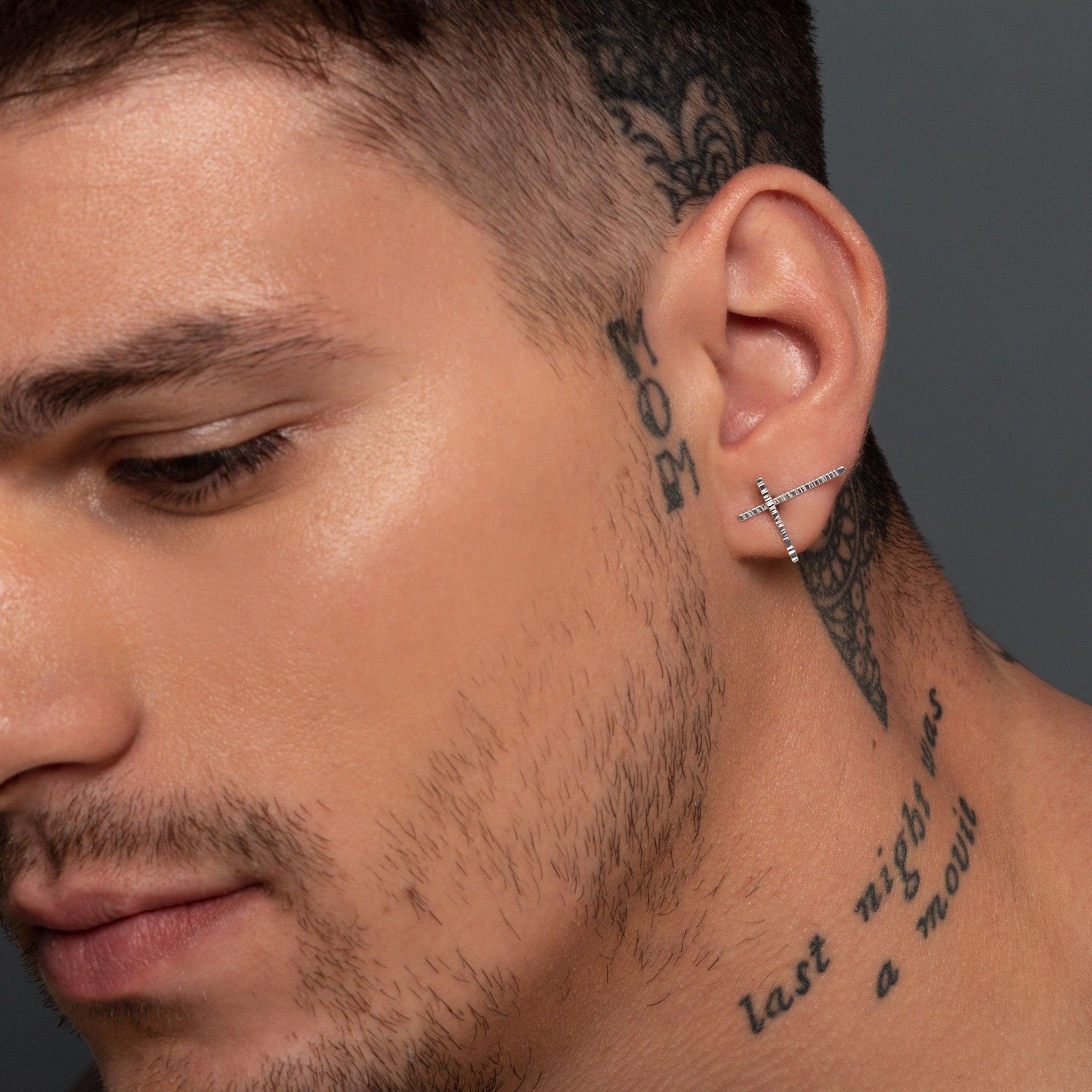 Ανδρικό σκουλαρίκι pin σταυρός - Emmanuela - handcrafted for you®