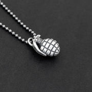 Κρεμαστό μενταγιόν "χειροβομβίδα" από ασήμι 925 - κοσμήματα emmanuela