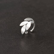 Σκουλαρίκι cuff "φύλλα ελιάς" μικρό από ασήμι 925 - κοσμήματα emmanuela